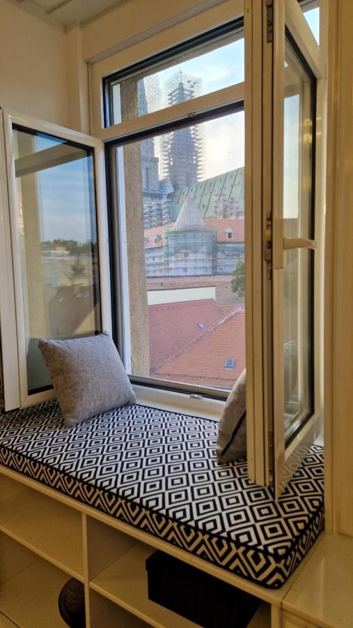 Bristol Apartment In The Centre Of Zagreb Bagian luar foto